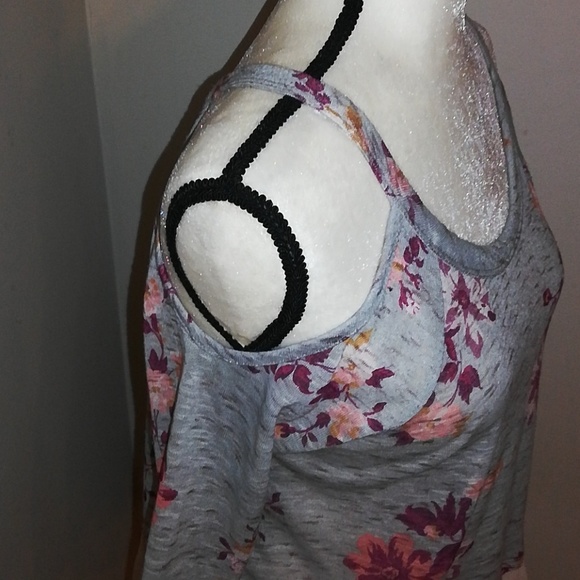 Living Doll Cold Shoulder Floral lace Top - Picture 4 of 5